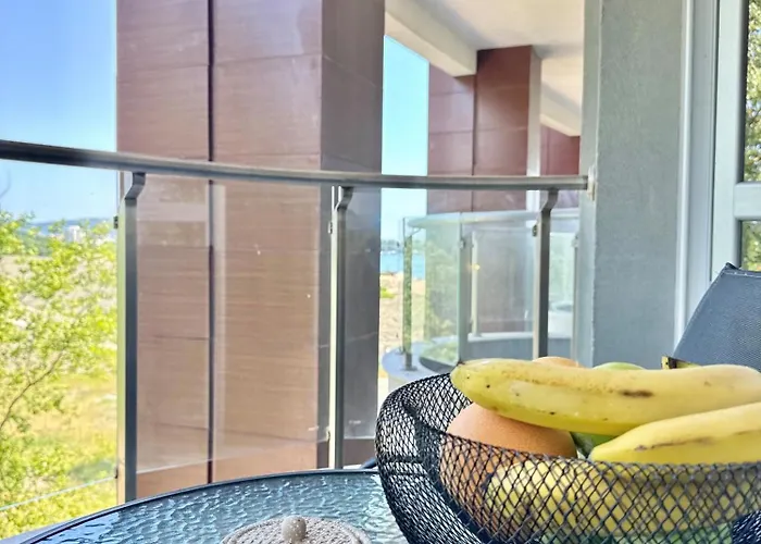 شقة Sea View Allure With Balcony بريمورسكو