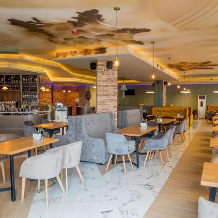 Sea View Allure With Balcony بريمورسكو