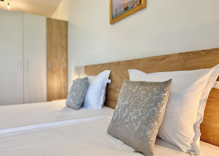 Sea View Allure With Balcony Апартамент *